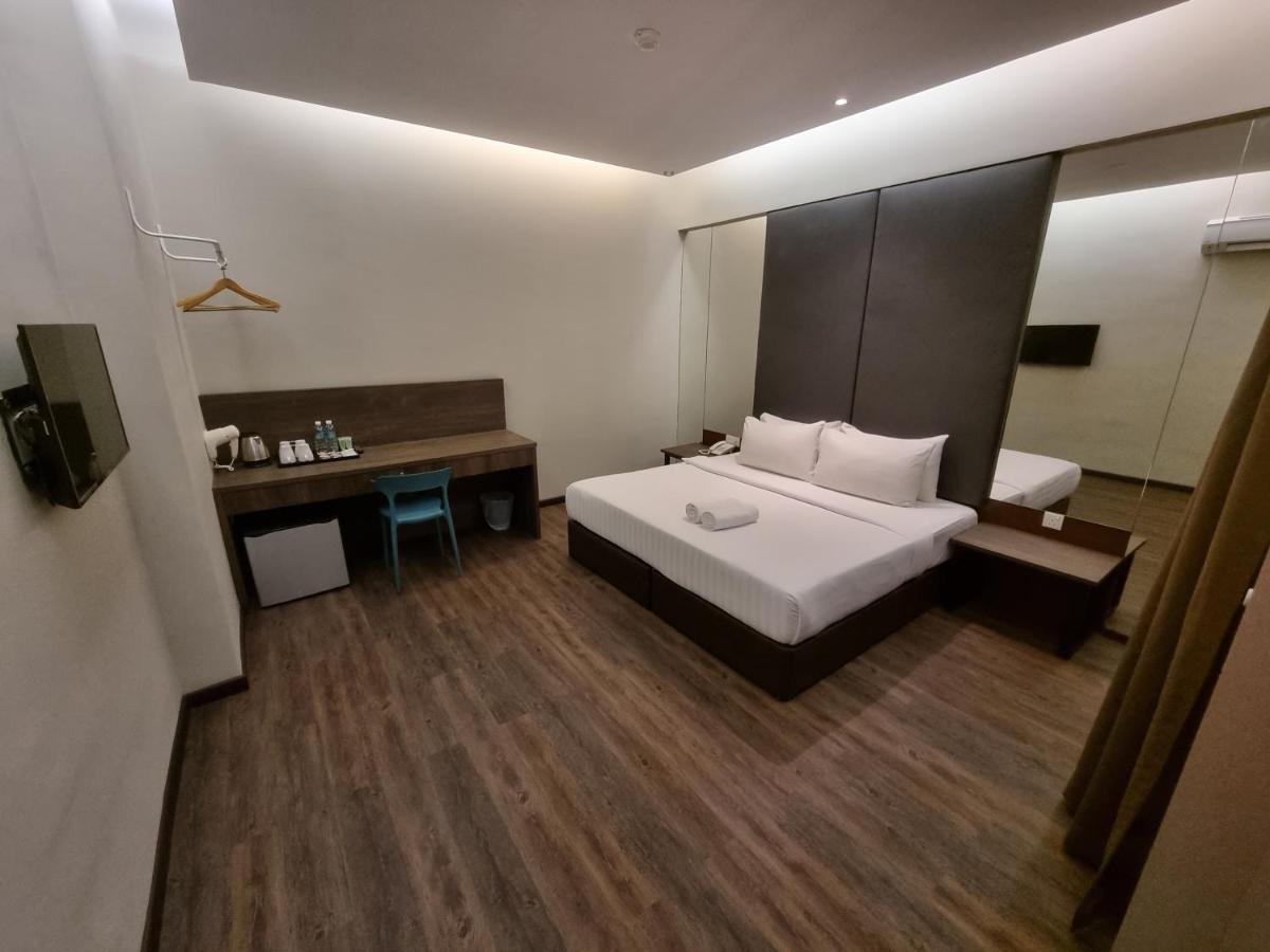 Miico Hotel @ Mount Austin Johor Bahru Eksteriør bilde