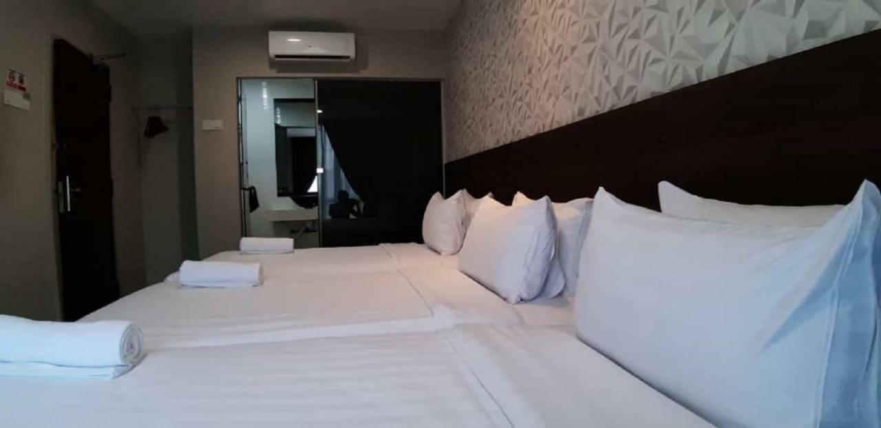 Miico Hotel @ Mount Austin Johor Bahru Eksteriør bilde