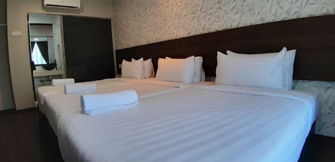 Miico Hotel @ Mount Austin Johor Bahru Eksteriør bilde
