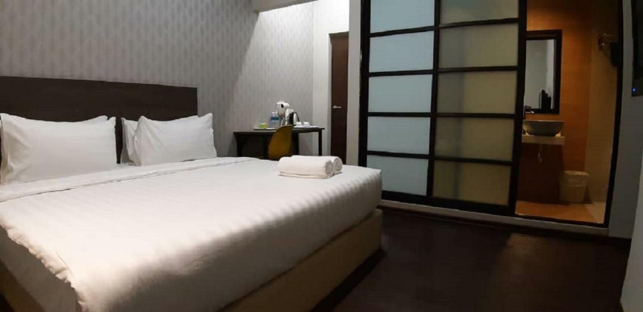 Miico Hotel @ Mount Austin Johor Bahru Eksteriør bilde