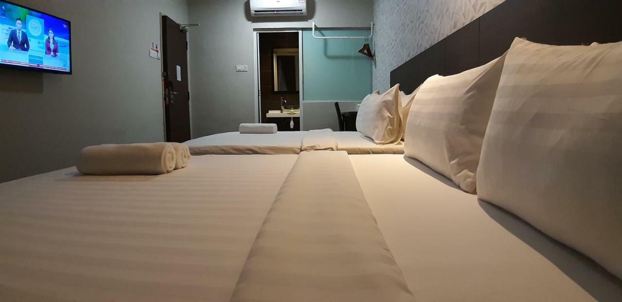 Miico Hotel @ Mount Austin Johor Bahru Eksteriør bilde