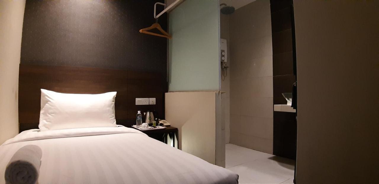 Miico Hotel @ Mount Austin Johor Bahru Eksteriør bilde